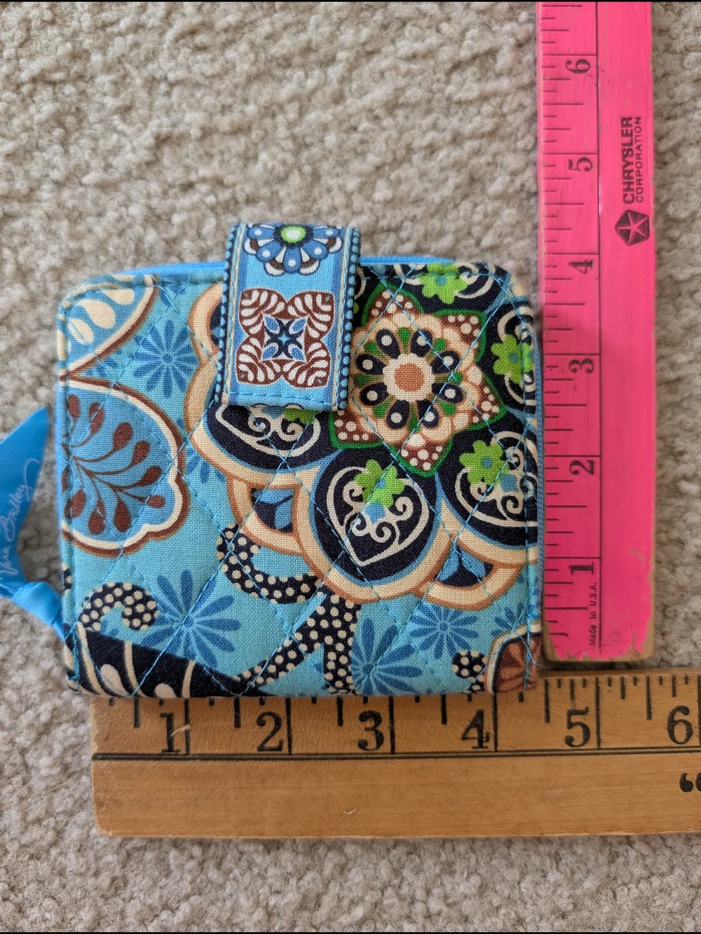 Vera Bradley Quilted Bifold Bali Blue Patterned Women's Wallet - Picture 5 of 6